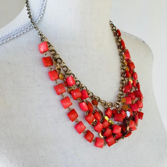 Gorgeous Statement Necklace - Picture 2 of 4